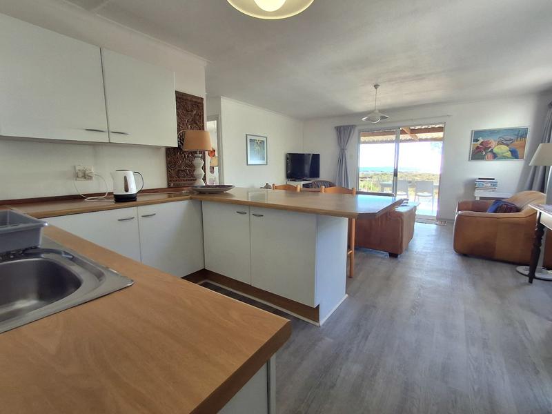 2 Bedroom Property for Sale in Hannasbaai Western Cape